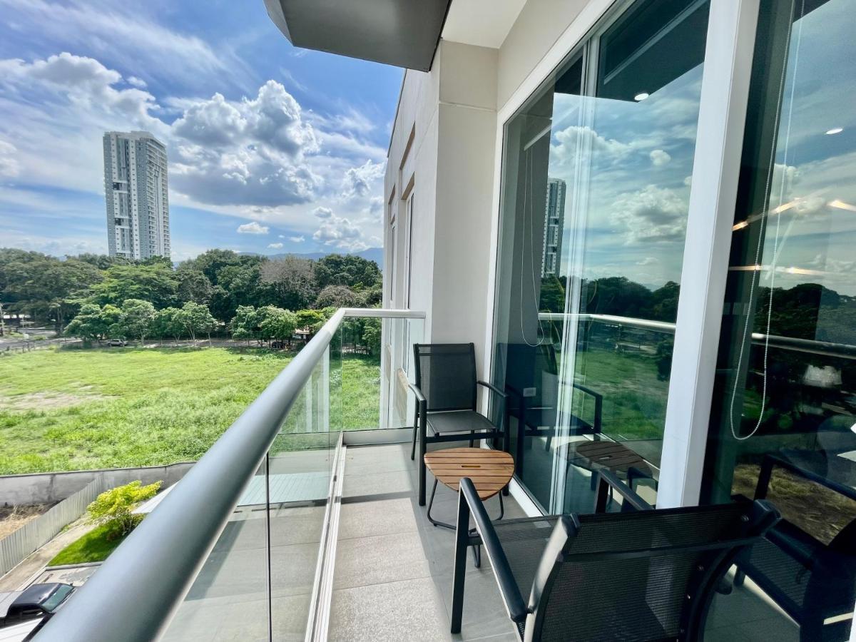 Amplio Condominio Ejecutivo Con Hermosa Vista ซานเปโดร ซูลา ภายนอก รูปภาพ